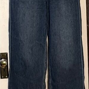 Levi's High Rise Wide Leg Jeans in Dark Blue Denim